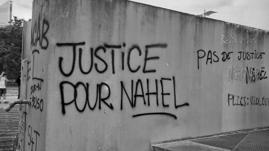 Communiqué : « Ce policier sort avec plus d'un million d'euros pour avoir tué mon fils Nahel »
